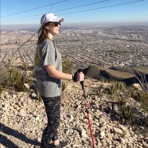 Meet your Posher, Shea